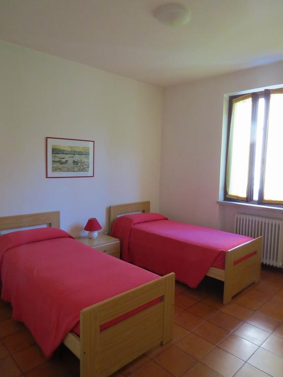 Residence Liana Albisano Торрі-дель-Бенако Екстер'єр фото